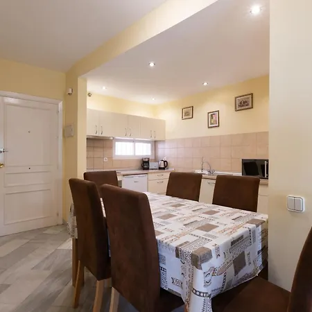 アパート Lovely 2 Bed Overlooking Golf Sitio de Calahonda